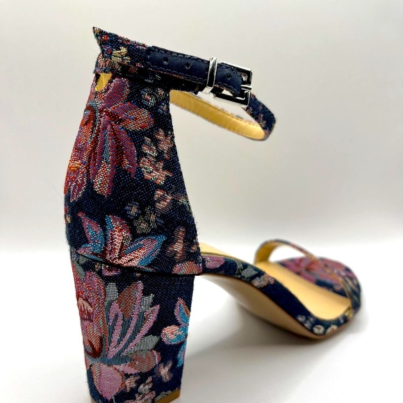 NEW Jessica Simpson | Block Heels | Size 9M - Picture 4 of 7